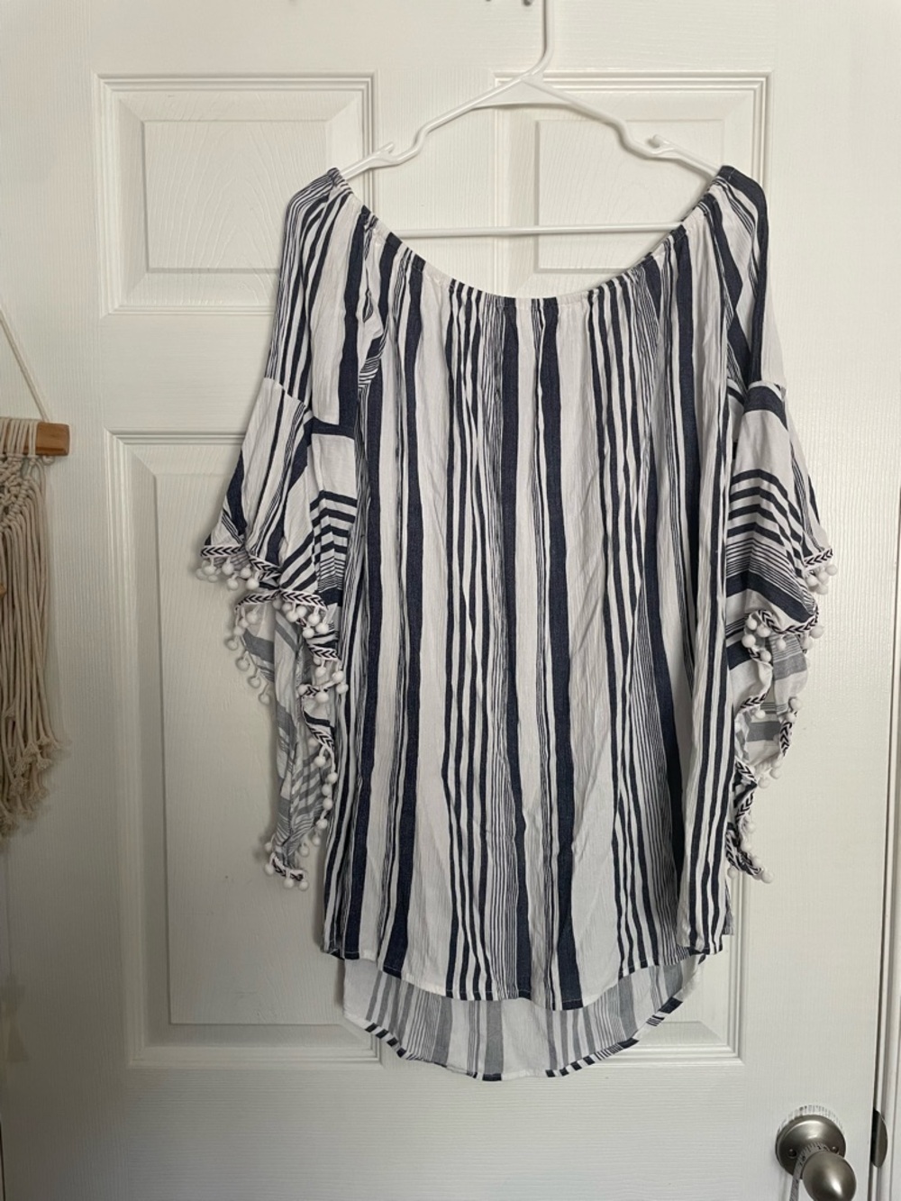 Truly 4 You Women’s size S Navy & White Striped Off-Shoulder Beach/Pool Cover Up